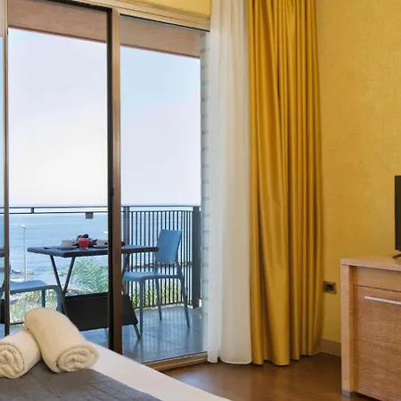 Grand Yachting Palace Riposto