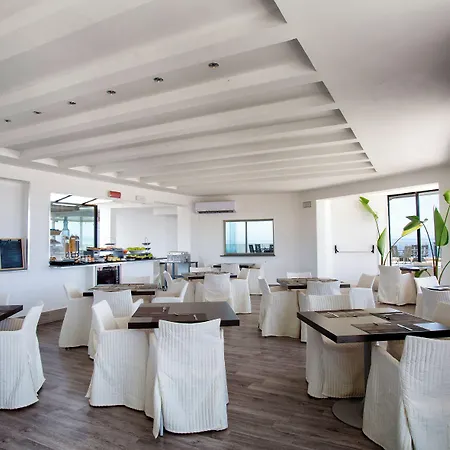 Hotel Grand Yachting Palace Riposto