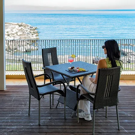 Grand Yachting Palace Riposto