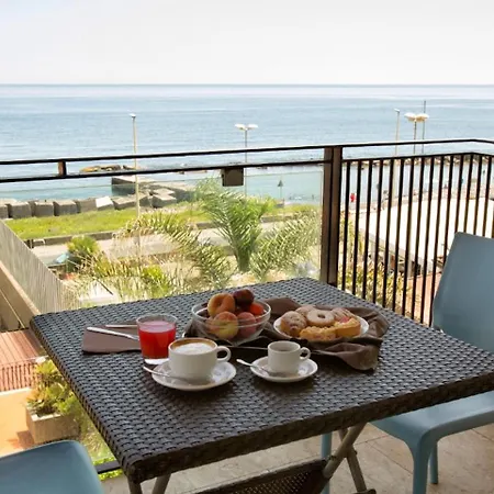 Hotel Grand Yachting Palace