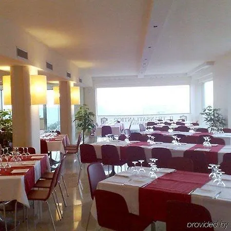 Hotel Grand Yachting Palace Riposto