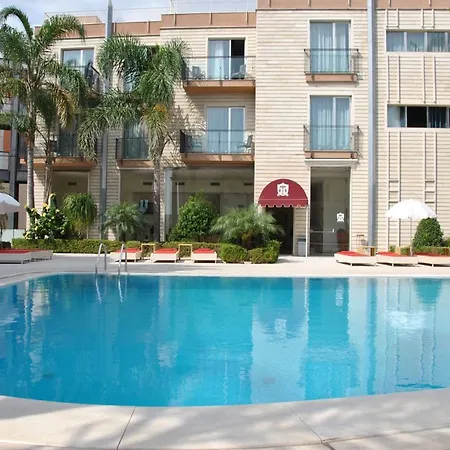 Hotel Grand Yachting Palace 4*