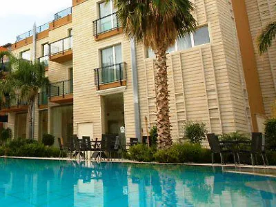 Grand Yachting Palace Hotel 4*
