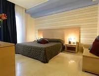 Hotel Grand Yachting Palace 4*
